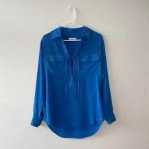 Equipment Signature Top in Directoire Blue